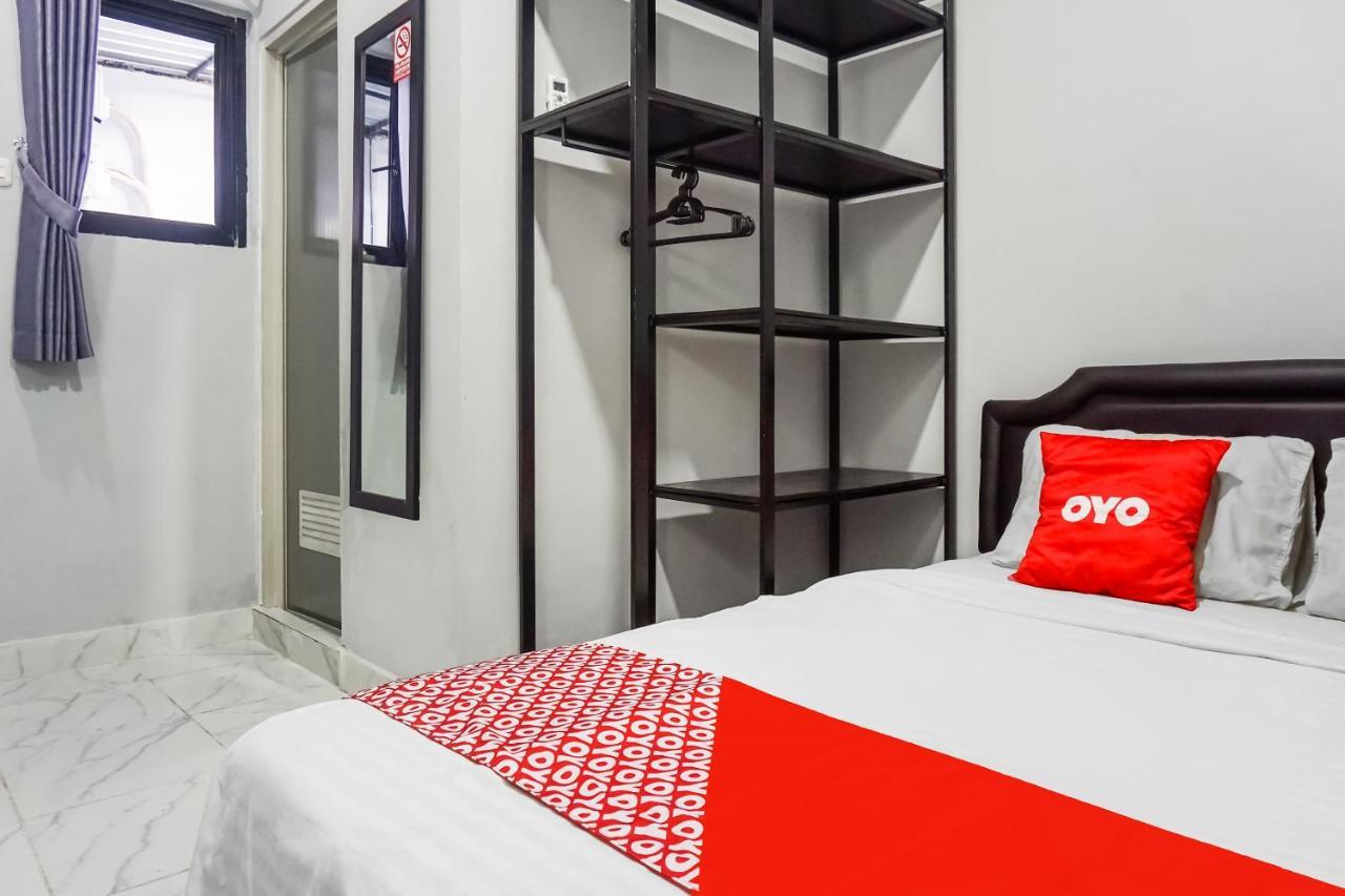 Collection O 91131 New V1 Hotel Jakarta Luaran gambar